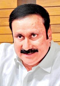 தலைவராகத் தொடர்கிறேன்