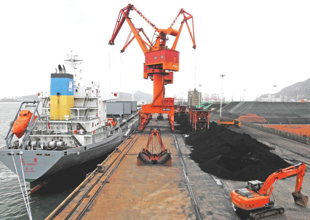 நிலக்கரி இறக்குமதி 24 கோடி டன்னாகக் குறைவு