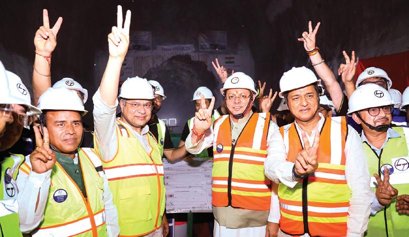 நாட்டின் நீளமான ரயில் சுரங்கப்பாதை: நேரில் பார்வையிட்ட முதல்வர், மத்திய அமைச்சர்