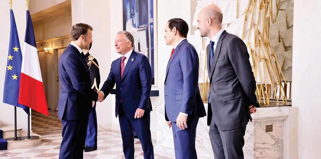 உக்ரைன் அமைதி முயற்சியைக் கைவிடுவோம்