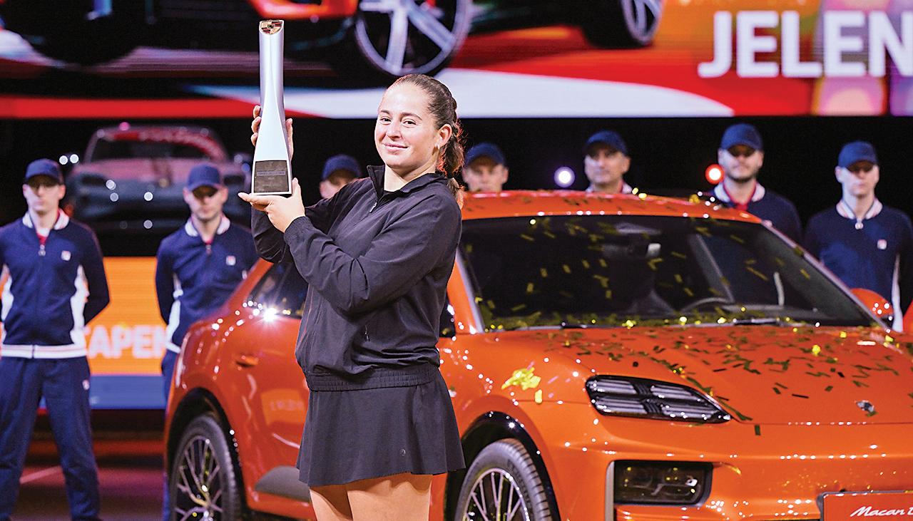 ஆஸ்டபென்கோ சாம்பியன்