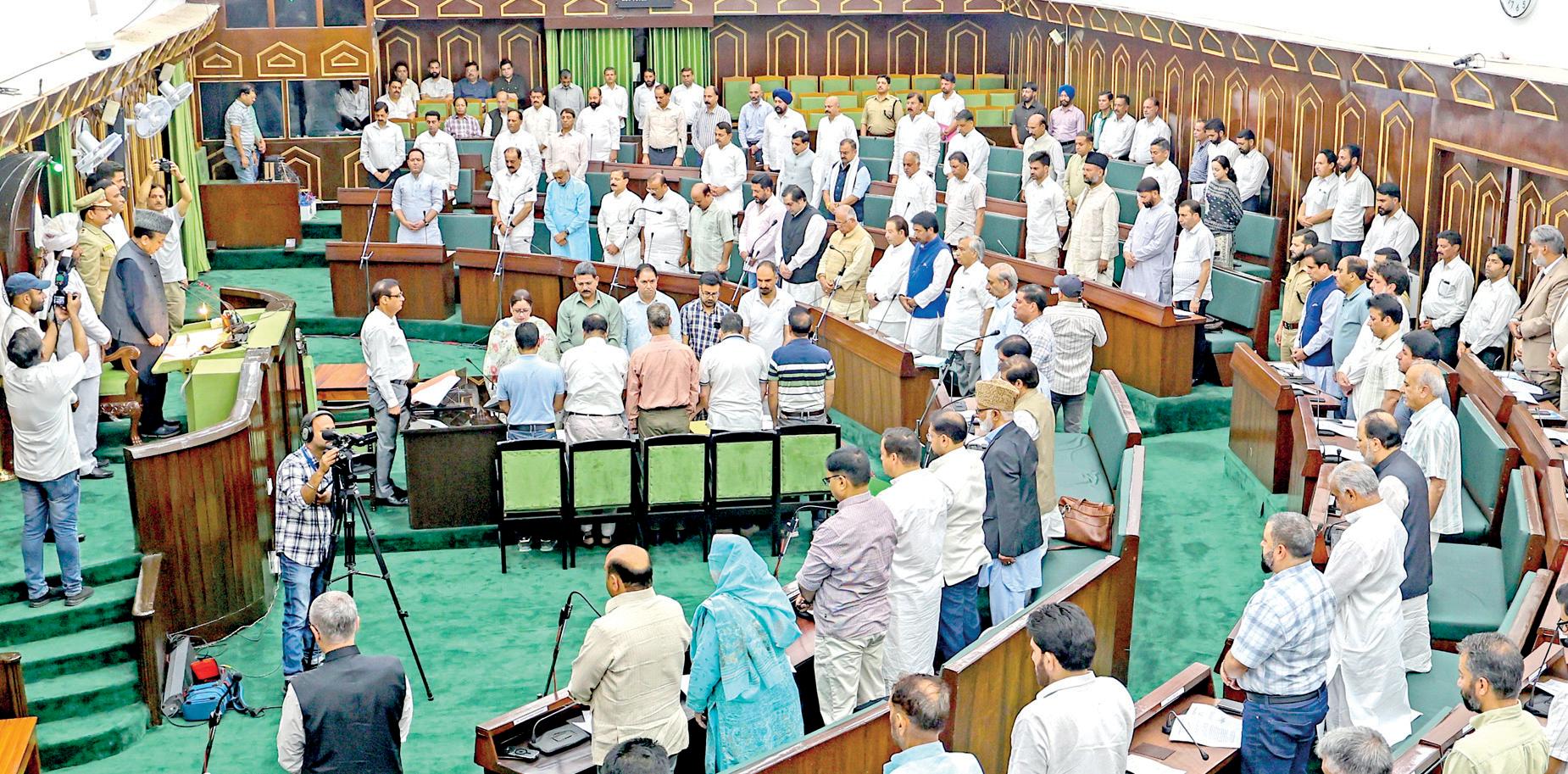 பஹல்காம் தாக்குதலைக் கண்டித்து ஜம்மு-காஷ்மீர் பேரவையில் தீர்மானம்