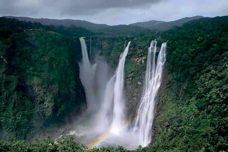 சற்றிப் பார்க்கலாம் வாங்க...