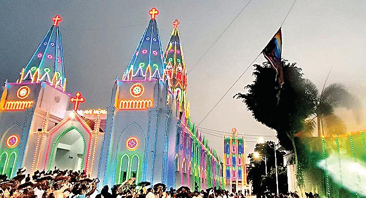 பூண்டி மாதா பேராலய ஆண்டுப் பெருவிழா கொடியேற்றம்