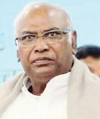 அனைத்துக் கட்சிக் கூட்டத்துக்கு மத்திய அரசை வலியுறுத்துவோம்