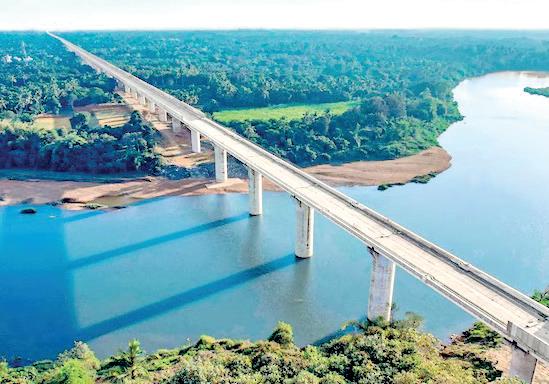 மும்பை-அகமதாபாத் புல்லட் ரயில் திட்டம்: 300 கி.மீ. நீள மேம்பாலப் பணிகள் நிறைவு