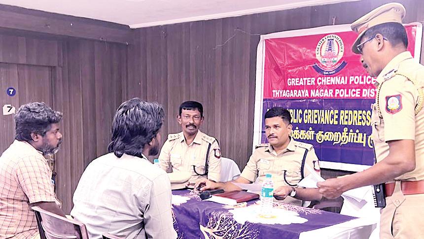 மது அருந்தி காரை ஓட்டியதால் விபத்து