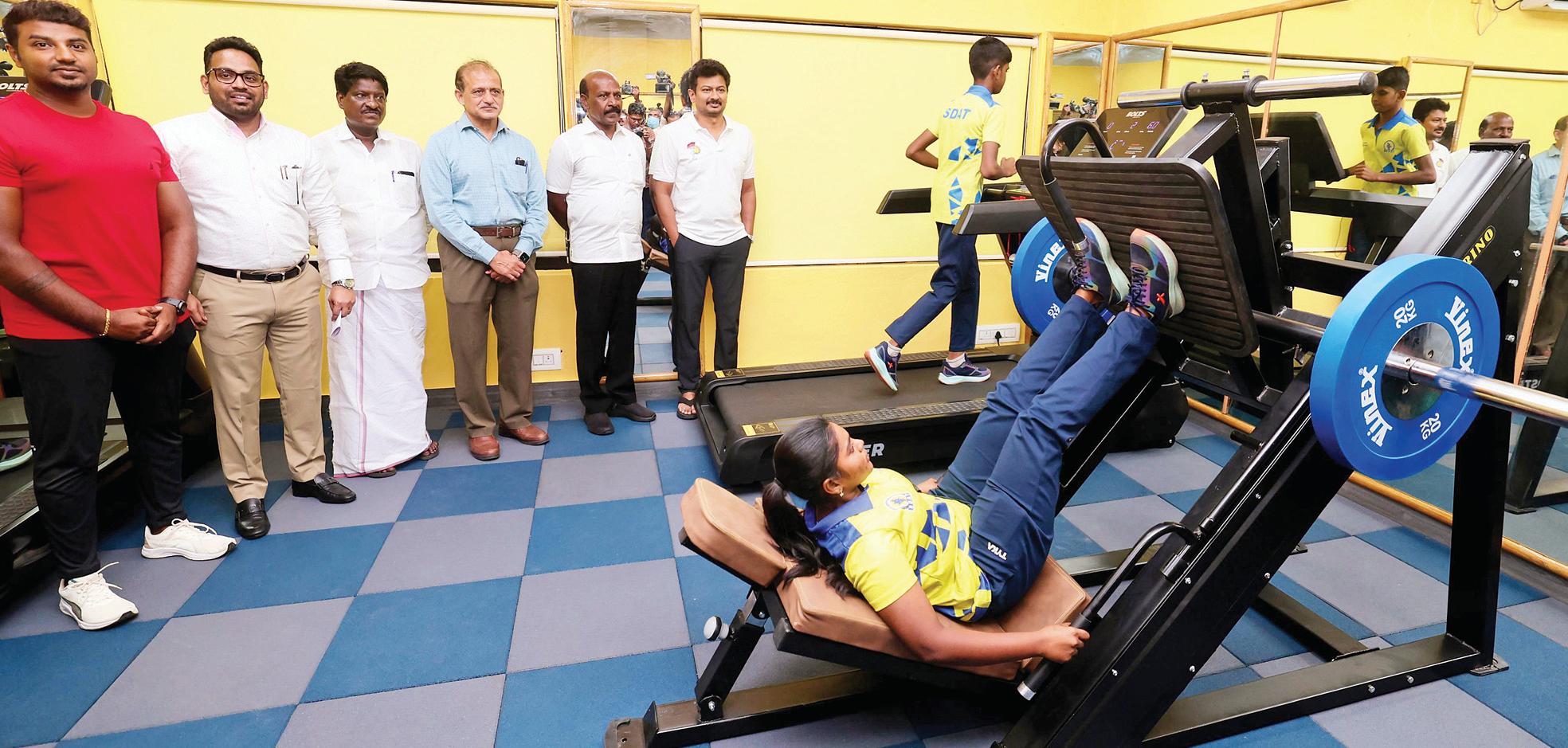 வேளச்சேரி விளையாட்டு வளாகத்தில் நவீன உடற்பயிற்சிக் கூடம்