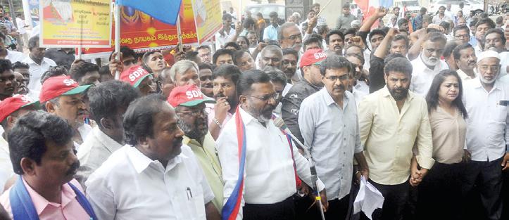 ஹிந்துத்துவ அமைப்புகளின் அரசியல் தமிழகத்தில் எடுபடாது