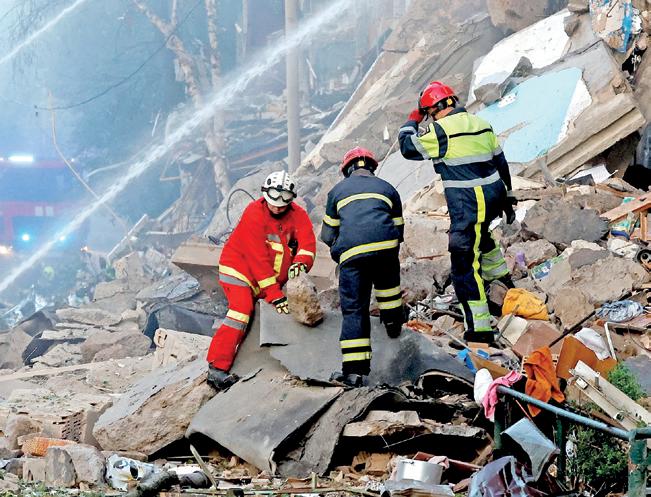 ரஷிய தாக்குதல்: உக்ரைனில் 10 பேர் உயிரிழப்பு