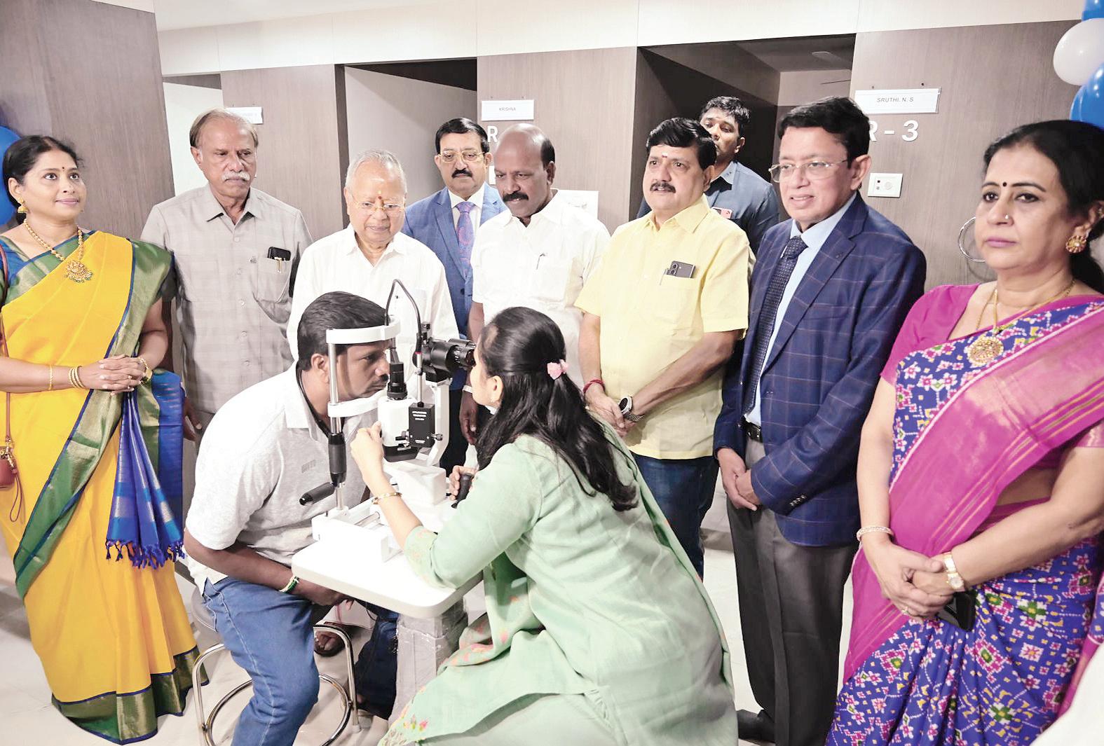 இரு மாதங்களுக்கு இலவச கண் பரிசோதனை