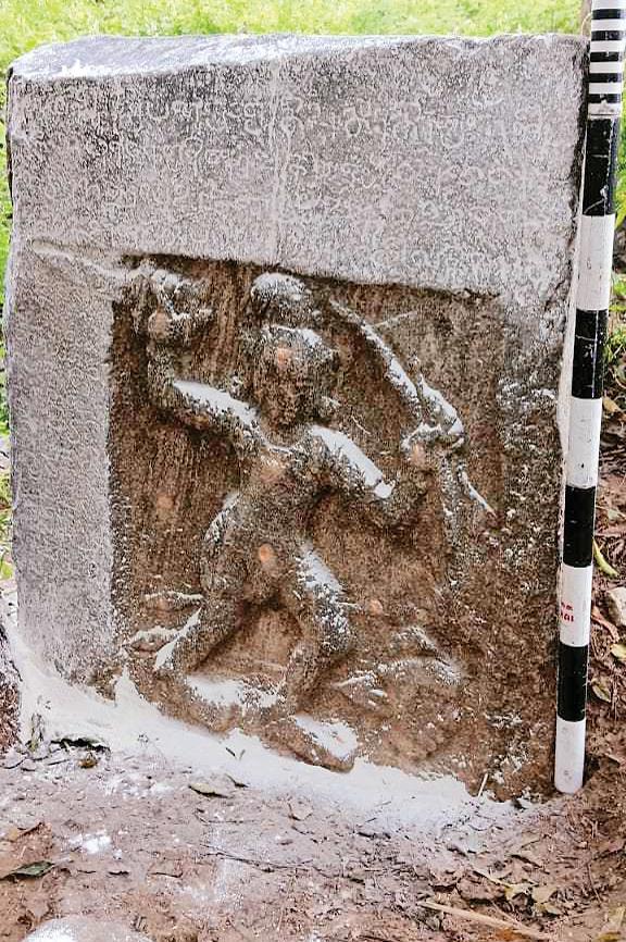 13-ஆம் நூற்றாண்டு நடுகல் கண்டெடுப்பு