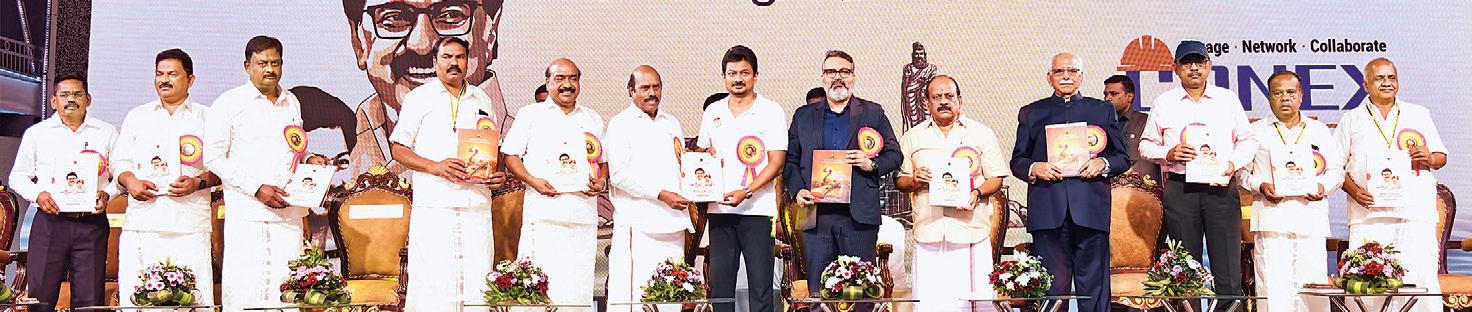 சாலை உள்கட்டமைப்பு வசதிகளால் இந்தியாவுக்கே வழிகாட்டும் தமிழ்நாடு
