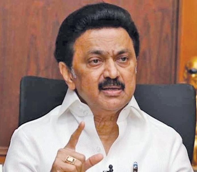 வாரத்தில் 4 நாள்கள் தொகுதிகளில் தங்கி பணி