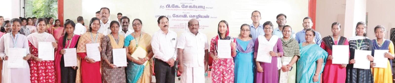 மாணவர்கள் தொழில்நுட்பப் பயிற்சி பெற 125 அரசு கல்லூரிகளில் தொழில் துறை குழு