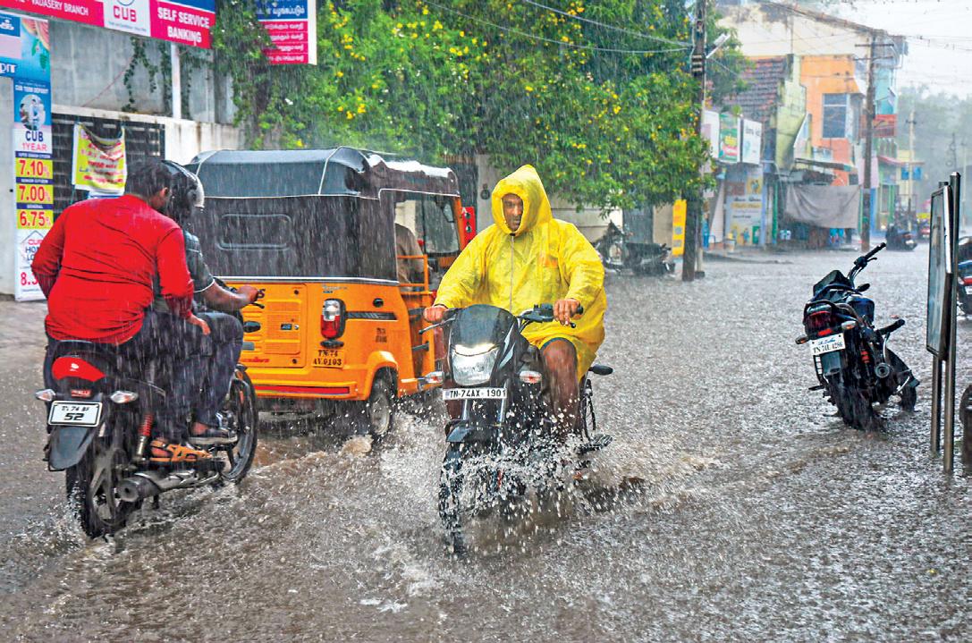 'மோந்தா' புயல் அக். 28-இல் கரையைக் கடக்கும்