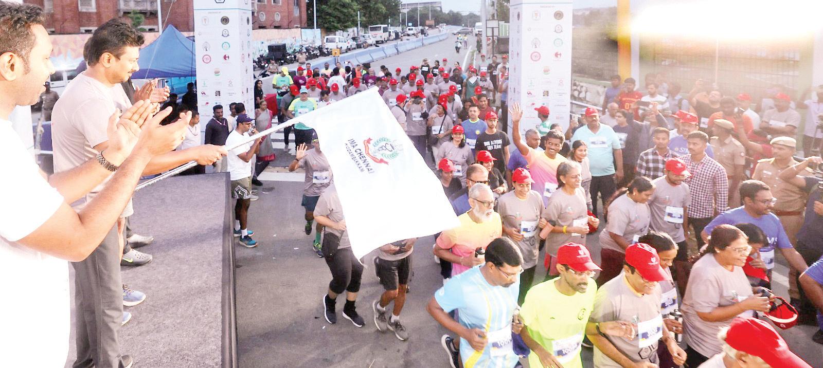 உடல் பருமன் விழிப்புணர்வு ஓட்டம் துணை முதல்வர் தொடங்கி வைத்தார்