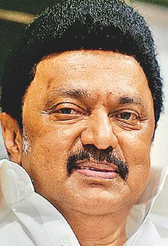 வாக்குத் திருட்டு குற்றச்சாட்டு: தேர்தல் ஆணையம் பதில் என்ன?