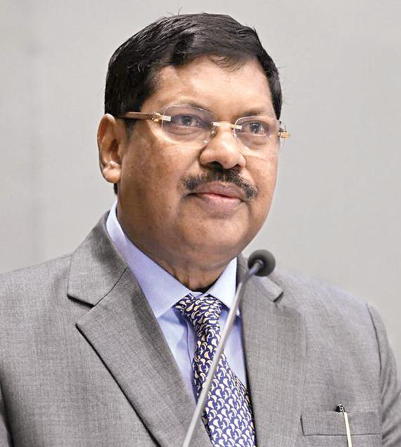 உச்சநீதிமன்றத் தலைமை நீதிபதி பி.ஆர்.கவாய் ஓய்வு