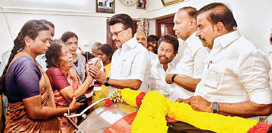 முன்னாள் எம்.பி. எல்.கணேசன் காலமானார்