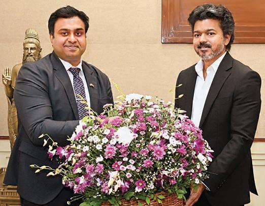 மருத்துவர்களின் மனிதநேயம் போற்றத்தக்கது: முதல்வர் விஜய்