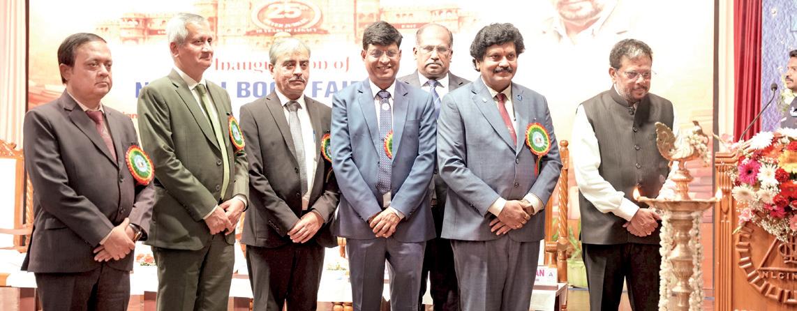 புத்தகங்கள் வாழ்நாள் முழுவதும் நண்பர்களாக இருக்கும்
