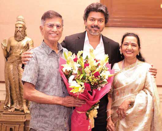 குடியரசு துணைத் தலைவர், பிரதமர், ஆளுநர், தலைவர்கள் வாழ்த்து