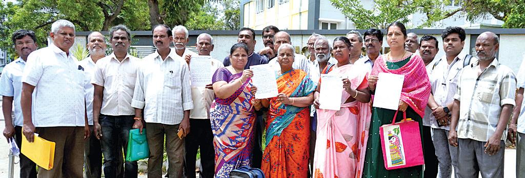 500 வீட்டு உரிமையாளர்களுக்கு பட்டா, பத்திரப் பதிவு செய்ய மறுப்பு