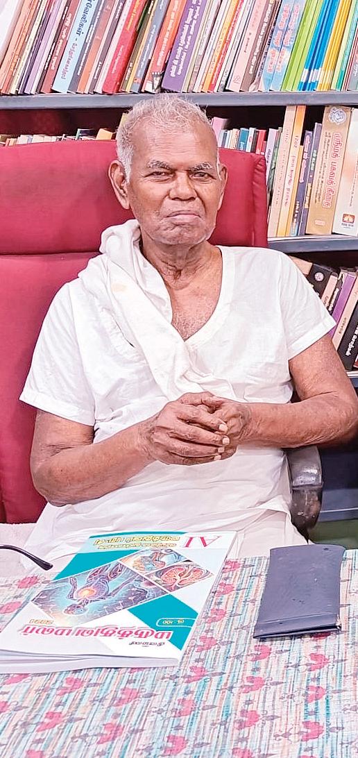 எளிமையின் இலக்கணம்; கொண்ட கொள்கையில் உறுதி