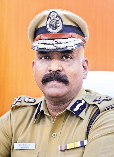 விஜய் பிரசாரக் கூட்டத்தில் பாதுகாப்பு குறைபாடுகளா?