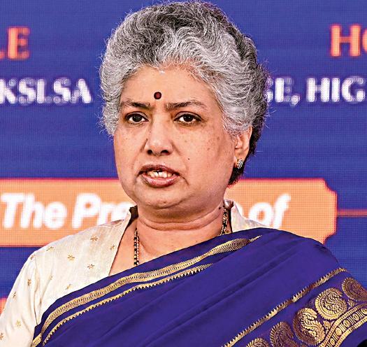 நீதிபதிகள் மாறினாலும் தீர்ப்புகளை நிராகரிக்கக் கூடாது