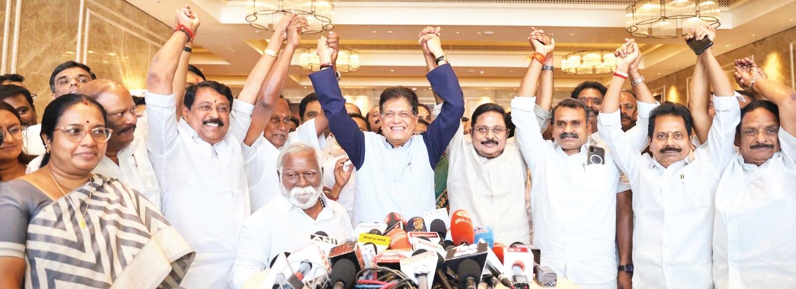 தேசிய ஜனநாயக கூட்டணியில் அமமுக