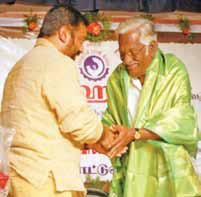 கவிஞர் புவியரசு (94) காலமானார்