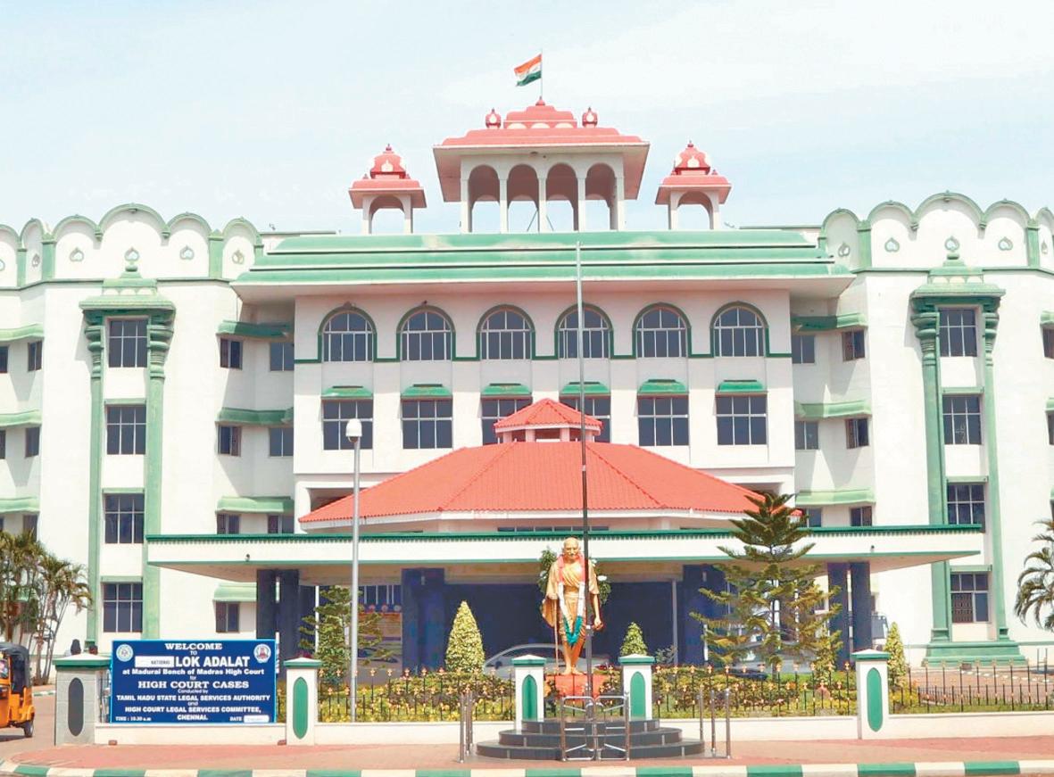 திருப்பரங்குன்றம் மலை தூணில் தீபமேற்ற வேண்டும்