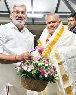 தவெகவில் இணைந்த அண்ணா தொழிற்சங்க செயலர்