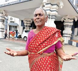 சொத்துக்களை பறித்துக்கொண்டு வீட்டை விட்டு விரட்டிய மகன் மீது ஆட்சியரிடம் முறையீடு