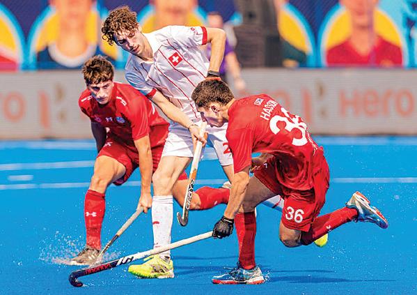 ஆஸ்திரேலியா, சிலி, ஜப்பான், இங்கிலாந்து வெற்றி