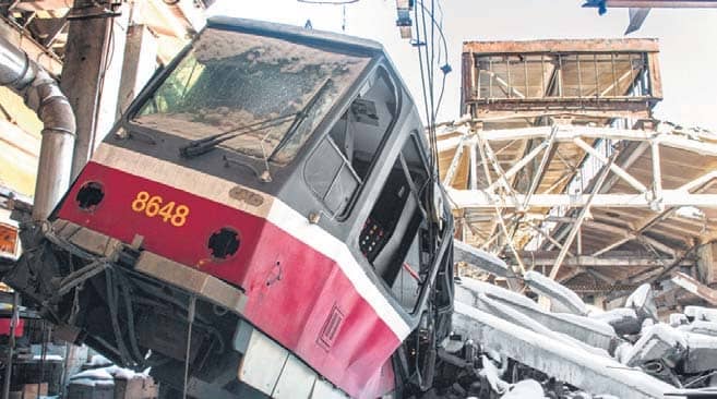 CAPITAL KYIV SET TO FALL, KEYCITIES BLOCKED