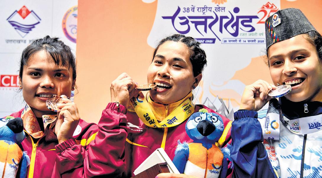 Bindyarani Dominates Proceedings, Clinches Gold Medal With Record Lift