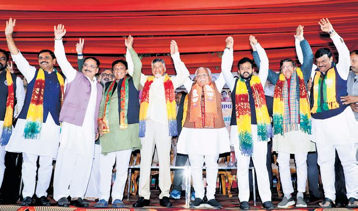 Naidu hits campaign trail, says AAP ruined capital in last 10 years