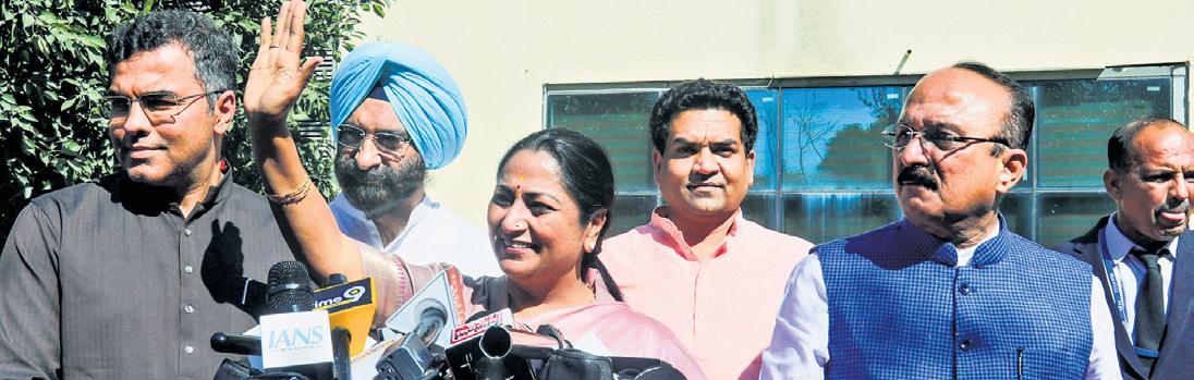 Delhi cabinet okays ₹2.5k monthly aid for women