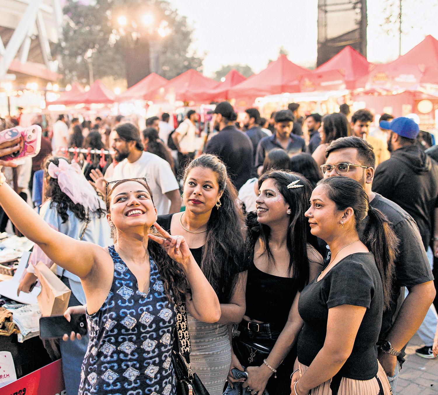 DELHI'S FEAST MODE ON