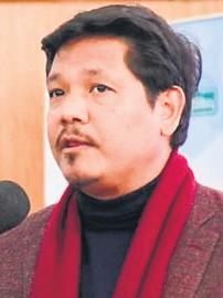 Soccer mania grips Meghalaya, 50 artificial turfs coming up in state