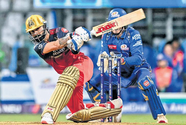 Bengaluru Bounce Back to Win Thriller Against Mumbai Indians