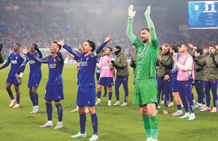 PSG Keep CL Bid Alive, Barcelona Survive Scare