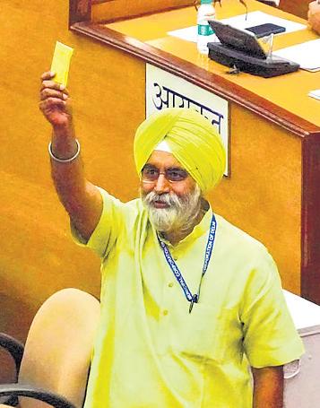 Order in MCD, development key focus: Mayor