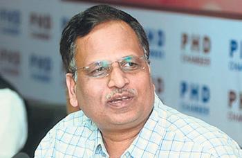 ACB lodges FIR against Sisodia, Jain in '₹2K cr classroom scam'