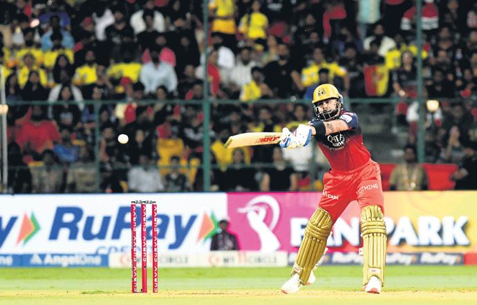 Kohli continues his golden run for RCB
