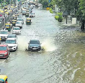 Congress Slams BJP for Its Inability to Effectively Address Drainage Issues