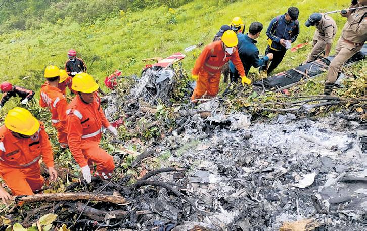 7 Killed as Helicopter Carrying Pilgrims from Kedarnath Crashes at Gaurikund